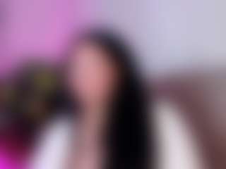 Holy-Reid MILF webcam performer live streaming