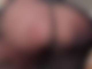 Live cam show with Holy-Reid - Granny MILF on xxxlivecams.org