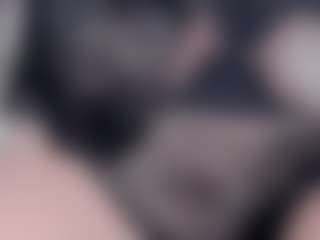 Holy-Reid MILF webcam performer live streaming