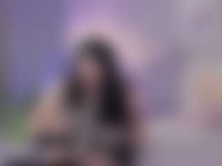 Live cam show with Holy-Reid - Striptease MILF on https://playwithruby.com