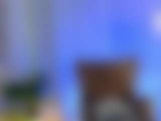 Live cam show with Holy-Reid - Granny on madthumbs