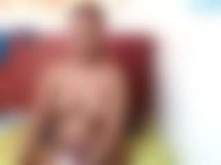 Live cam show with Indiansunshine - Middle Aged on friskycurves.com