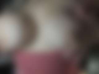 Live cam show with jessicarabbit777 - Gagging on Dare Cams