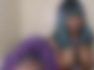 Live cam show with miah and bee - Small Tits on CamSextacy
