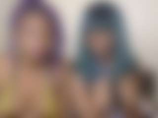 miah and bee's Live Sex Cam Show