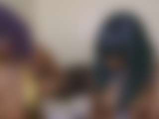 miah and bee's Live Sex Cam Show