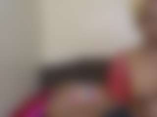 Live cam show with miah and bee - Lesbian on madthumbs