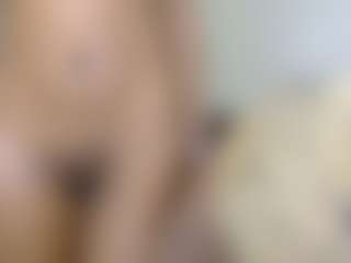 Live cam show with miah and bee - Ebony on xfollow cams | kenya