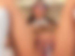 Live cam show with Mila Grace - Skinny Teen (18+) on CSO-WL