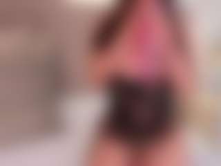 Live cam show with Mila Grace - Public Toys on 1on1-livenow