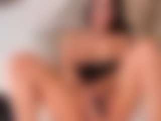 Live cam show with Mila Grace - White Lovense on Gym Cam Girls | colombia