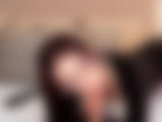 Live cam show with Mila Grace - Fingering on Camsoda