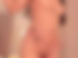 Live cam show with Mila Grace - Petite Young Adult on Camsoda