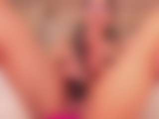 Live cam show with Mila Grace - Flashing on Camsoda