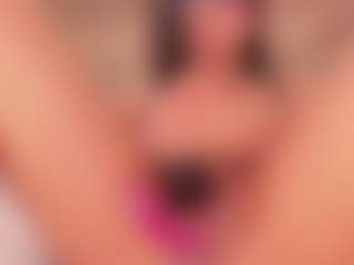 Live cam show with Mila Grace - Young Adult on Camsoda