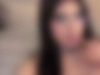 Live cam show with Mila Grace - Skinny on instabang