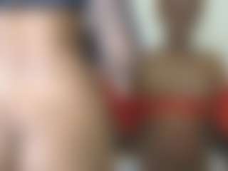 bee and miah's Live Sex Cam Show