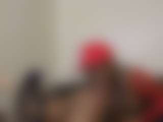 Live cam show with bee and miah - Orgasm on Camsoda