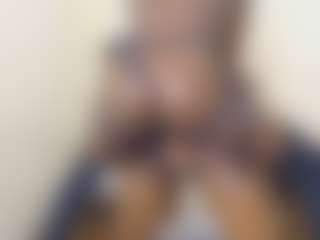 bee and miah's Live Sex Cam Show