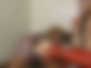bee and miah's Live Sex Cam Show