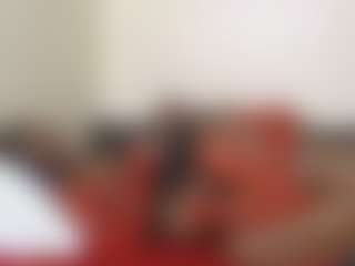 bee and miah's Live Sex Cam Show
