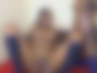 bee and miah's Live Sex Cam Show