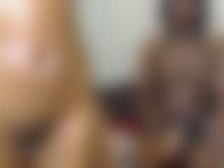 Live cam show with bee and miah - Tease on Camsoda