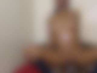 bee and miah's Live Sex Cam Show