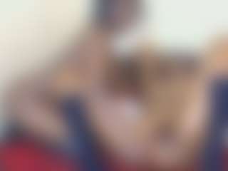 bee and miah's Live Sex Cam Show