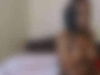 Live cam show with bee and miah - Creampie on Camsoda