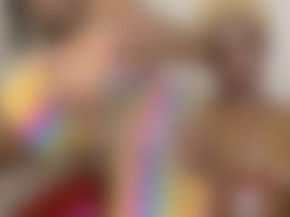 bee and miah's Live Sex Cam Show