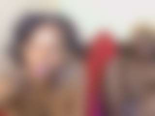 bee and miah's Live Sex Cam Show