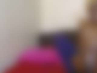 bee and miah's Live Sex Cam Show