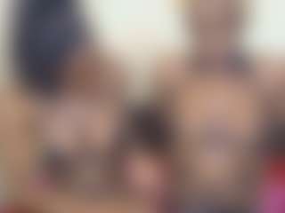 bee and miah's Live Sex Cam Show