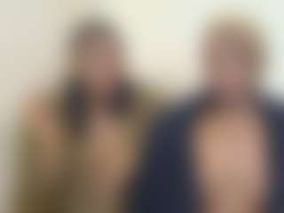 Live cam show with bee and miah - Facial Piercings on Cam Slut