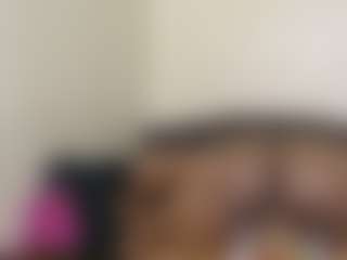 bee and miah's Live Sex Cam Show