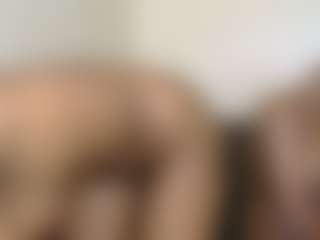 Live cam show with bee and miah - Creampie on googirlz