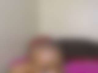Live cam show with bee and miah - Cum on Camsoda