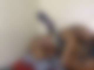 bee and miah's Live Sex Cam Show