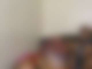 bee and miah's Live Sex Cam Show