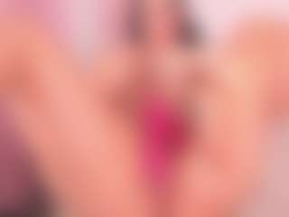 Live cam show with Hailey-Fox - Teen (18+) on Fling VIP Chat