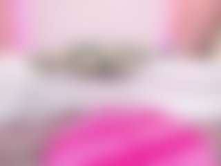 Live cam show with Hailey-Fox - Lesbian on milfzrlive.com