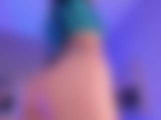 Hailey-Fox's Live Sex Cam Show