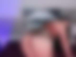 Hailey-Fox's Live Sex Cam Show