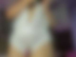 luna-maisonn's Live Sex Cam Show
