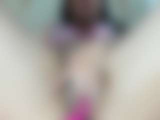 Live cam show with luna-maisonn - Ass Clapping on slutload