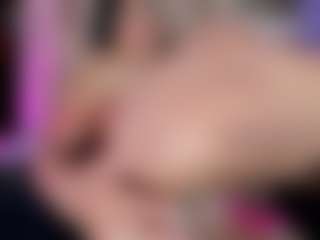 luna-maisonn's Live Sex Cam Show