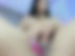 Live cam show with luna-maisonn - Small Tits on Camming Site