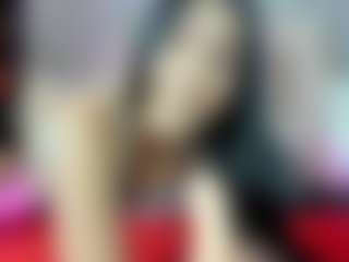 Live cam show with luna-maisonn - Average on Camsoda