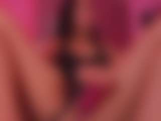 Live cam show with Isabella-Flowers - Lovense on CamwithHer